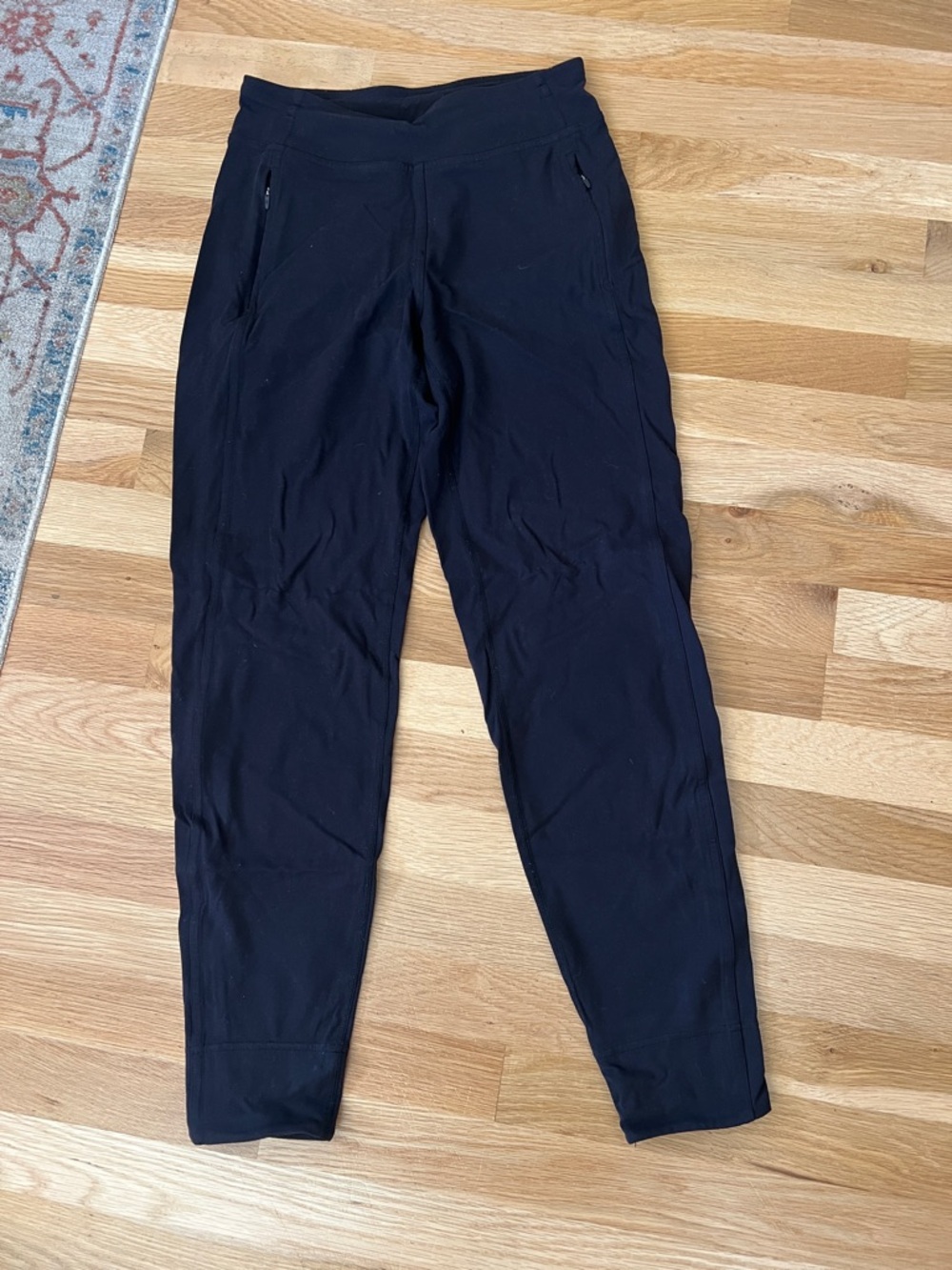 Women’s Lululemon Black Active Tapered jogger pants